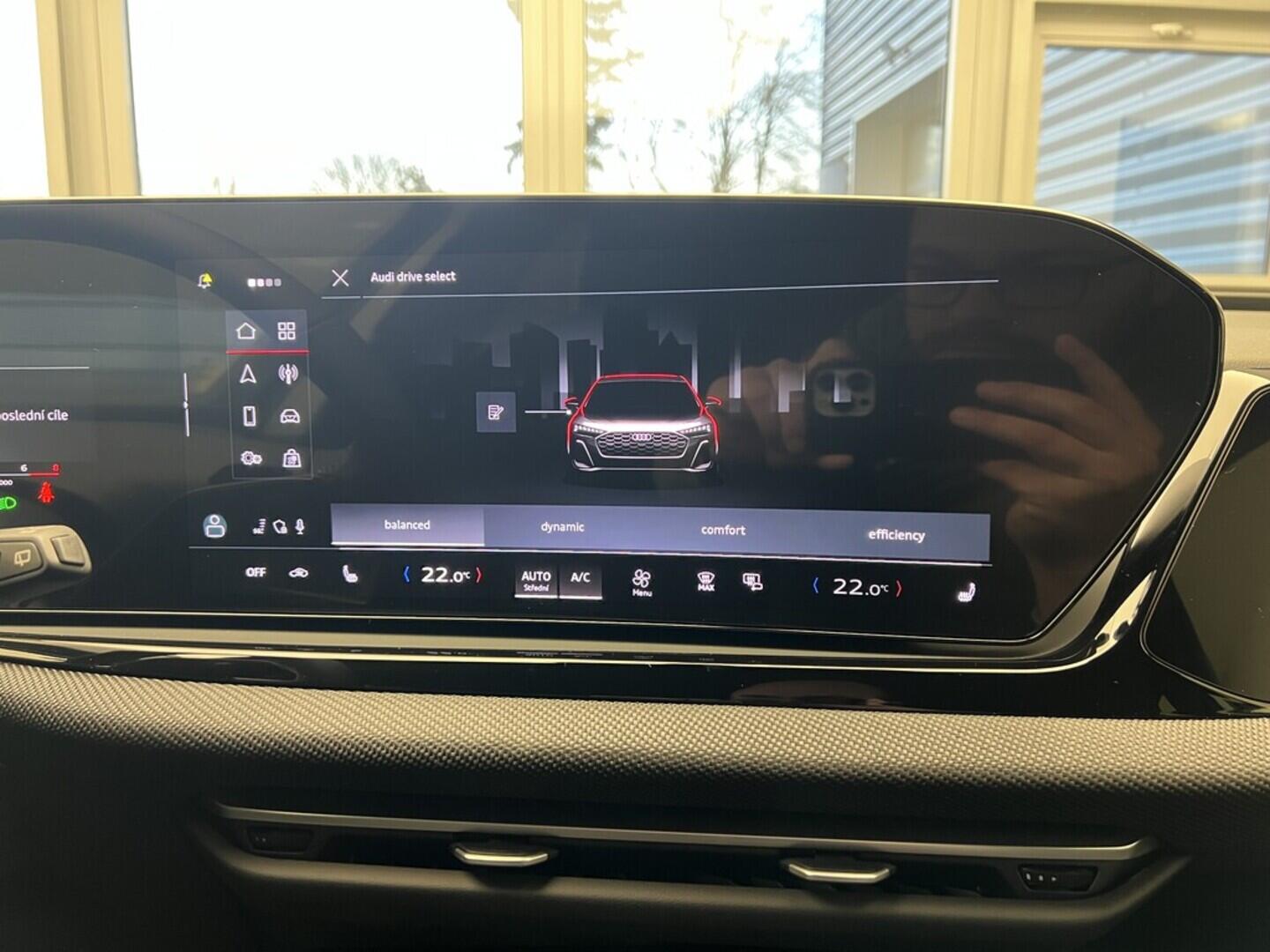 O531001536_22.webp_A5 Avant TFSI quattro 150 kW