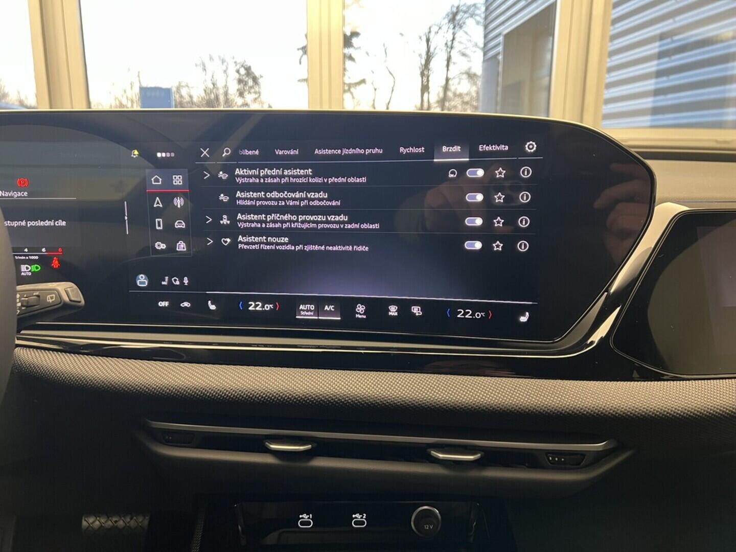 O531001536_25.webp_A5 Avant TFSI quattro 150 kW