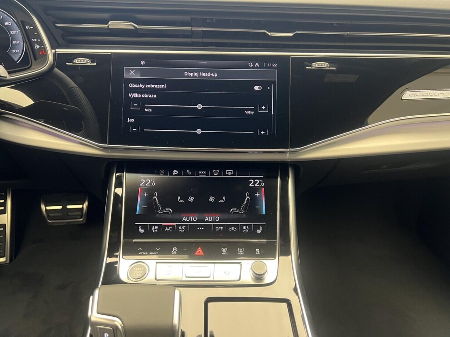 O531001539_24.webp_Q7 SUV S line TDI quattro 210 kW