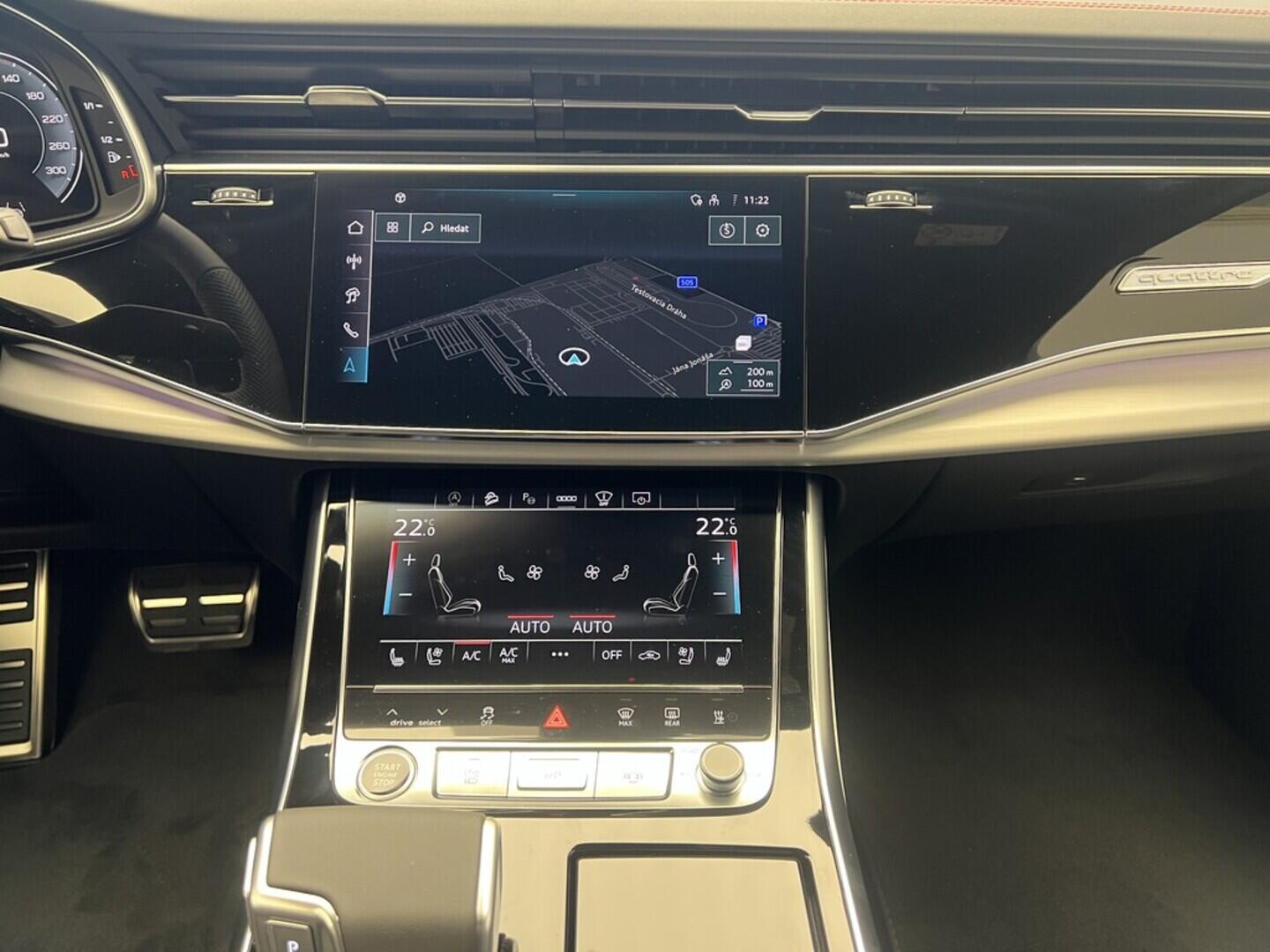 O531001539_26.webp_Q7 SUV S line TDI quattro 210 kW