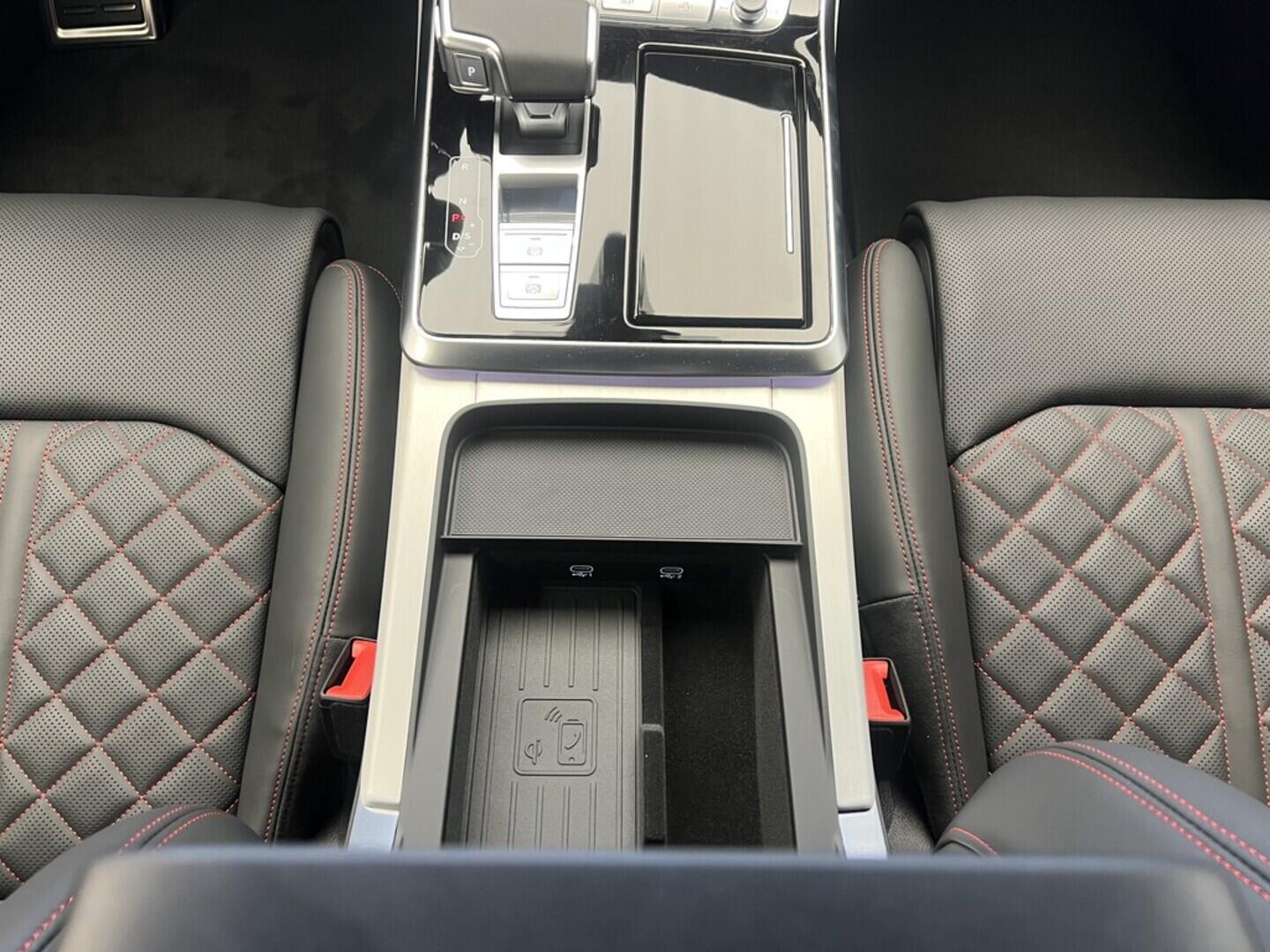 O531001539_27.webp_Q7 SUV S line TDI quattro 210 kW