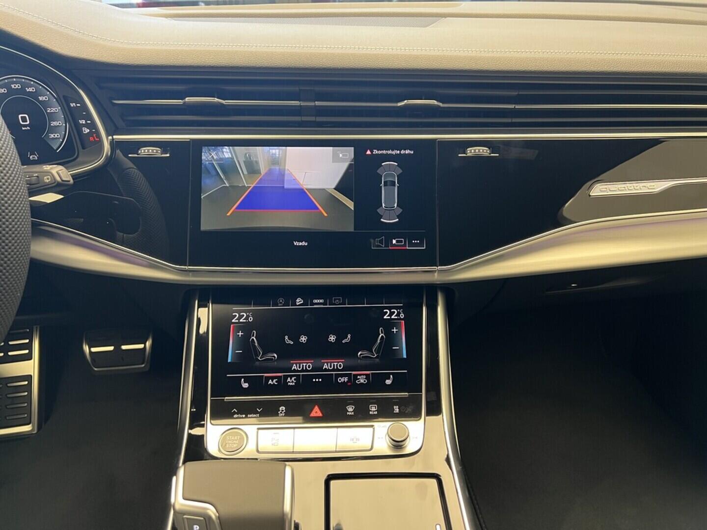 O531001540_22.webp_Q7 SUV S line TDI quattro 210 kW