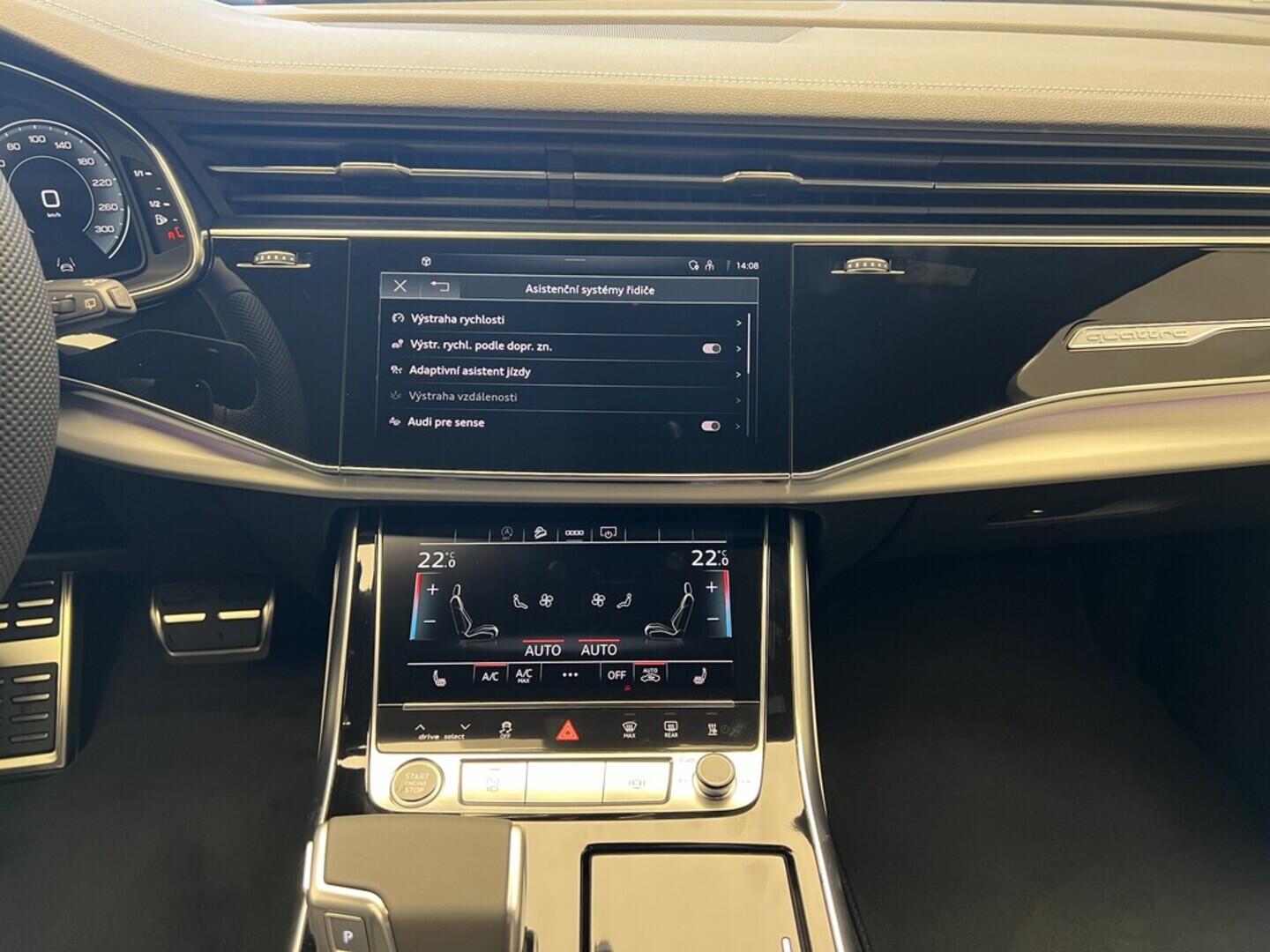 O531001540_23.webp_Q7 SUV S line TDI quattro 210 kW