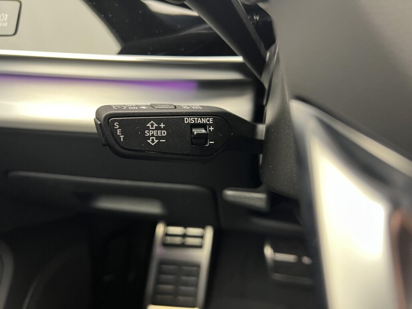 O531001540_26.webp_Q7 SUV S line TDI quattro 210 kW