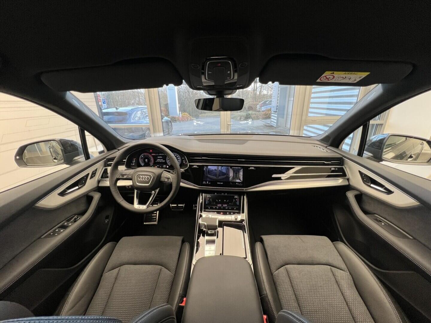 O531001542_20.webp_Q7 SUV S line TDI quattro 210 kW