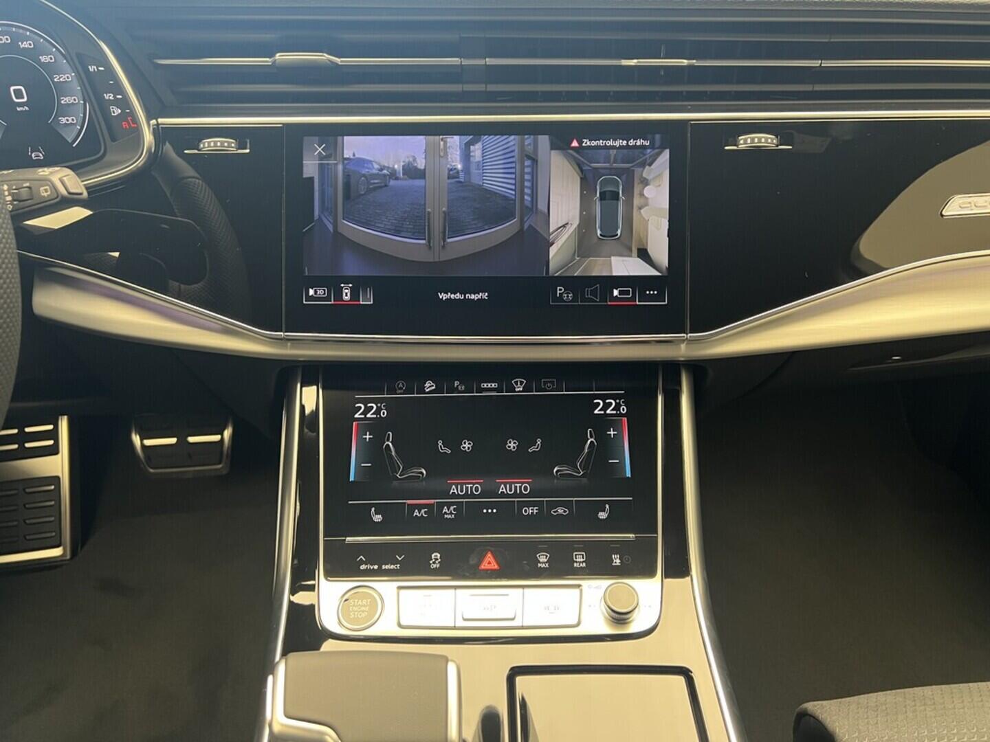 O531001542_21.webp_Q7 SUV S line TDI quattro 210 kW