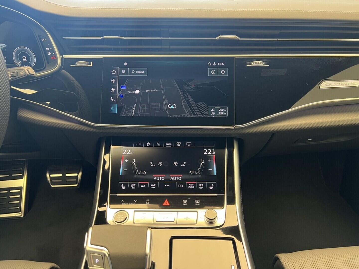 O531001547_24.webp_Q8 SUV 60 TFSI e quattro 360 kW