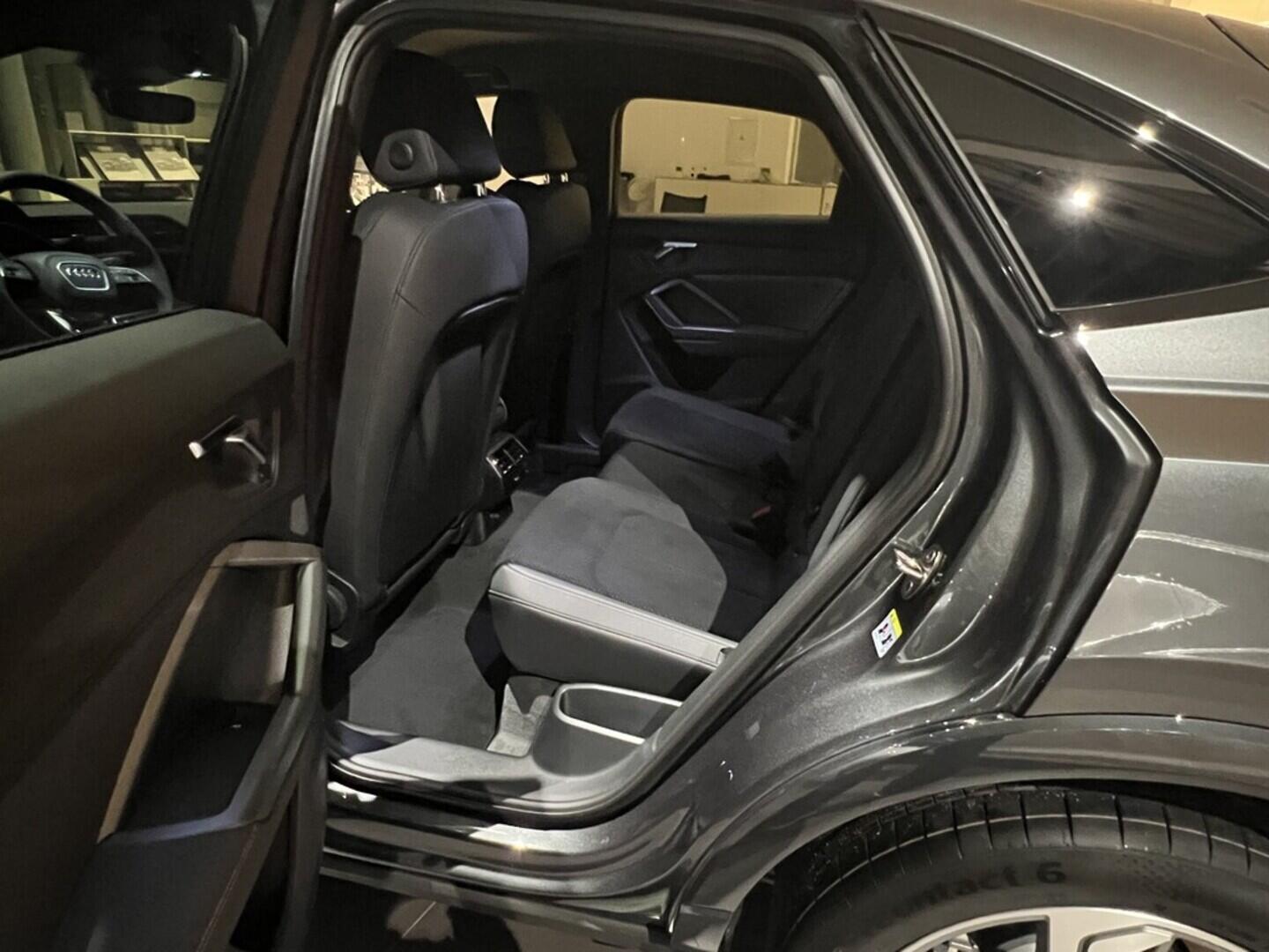 O531001548_16.webp_Q3 SB S Line 40 TDI q 142 kW