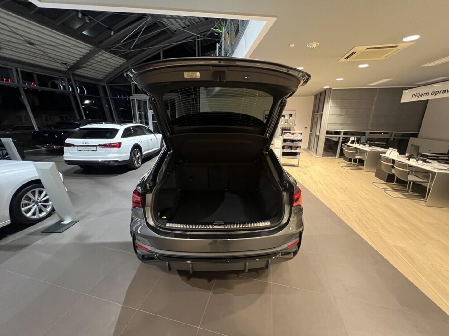 O531001548_17.webp_Q3 SB S Line 40 TDI q 142 kW