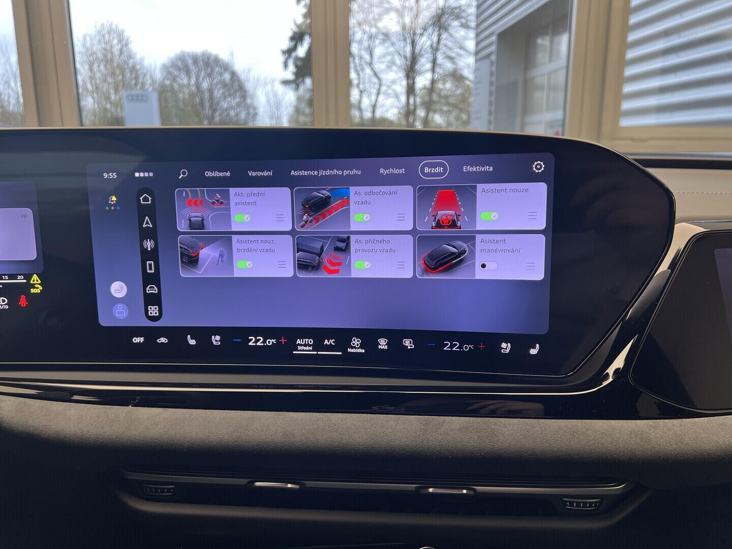 O531001584_25.webp_A6 Avant TDI quattro  220 kW