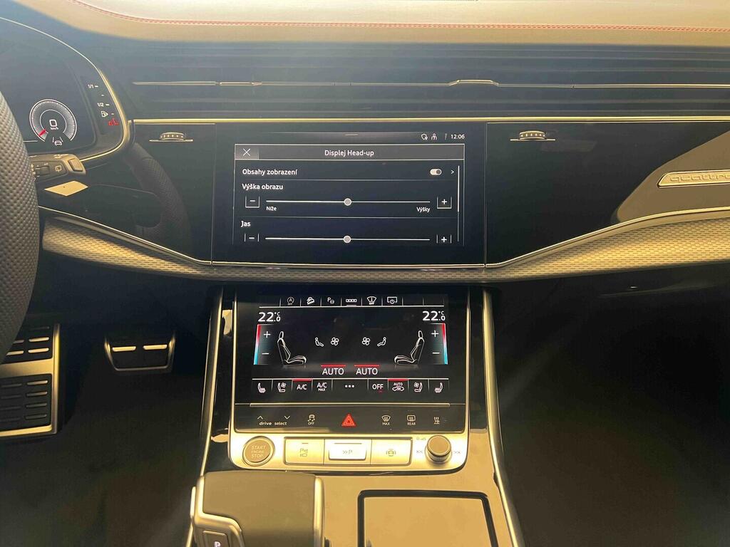 O531001585_22.webp_Q7 SUV S line TDI quattro 210 kW