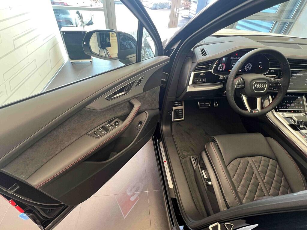 O531001585_27.webp_Q7 SUV S line TDI quattro 210 kW