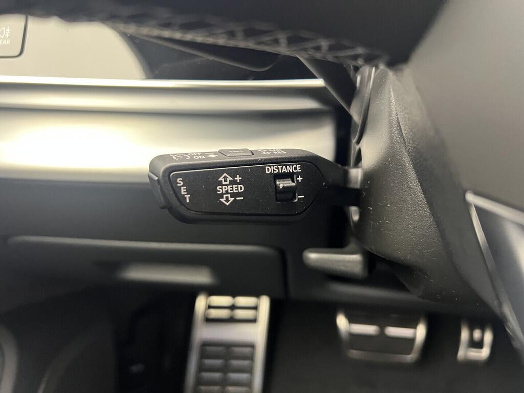 O531001586_26.webp_Q7 SUV S line TDI quattro 210 kW