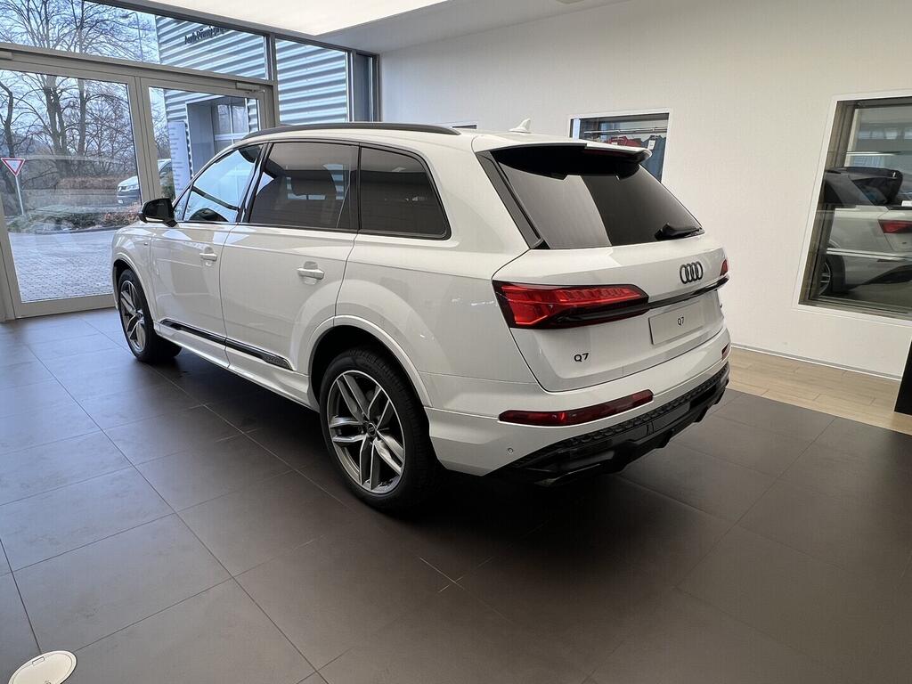 O531001587_11.webp_Q7 SUV S line TDI quattro 210 kW