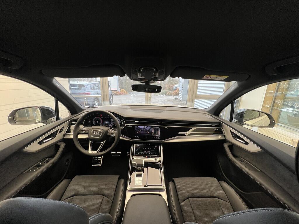 O531001587_21.webp_Q7 SUV S line TDI quattro 210 kW