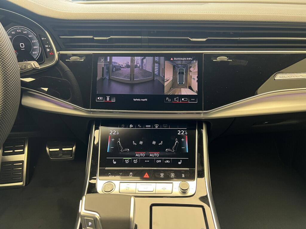 O531001587_22.webp_Q7 SUV S line TDI quattro 210 kW