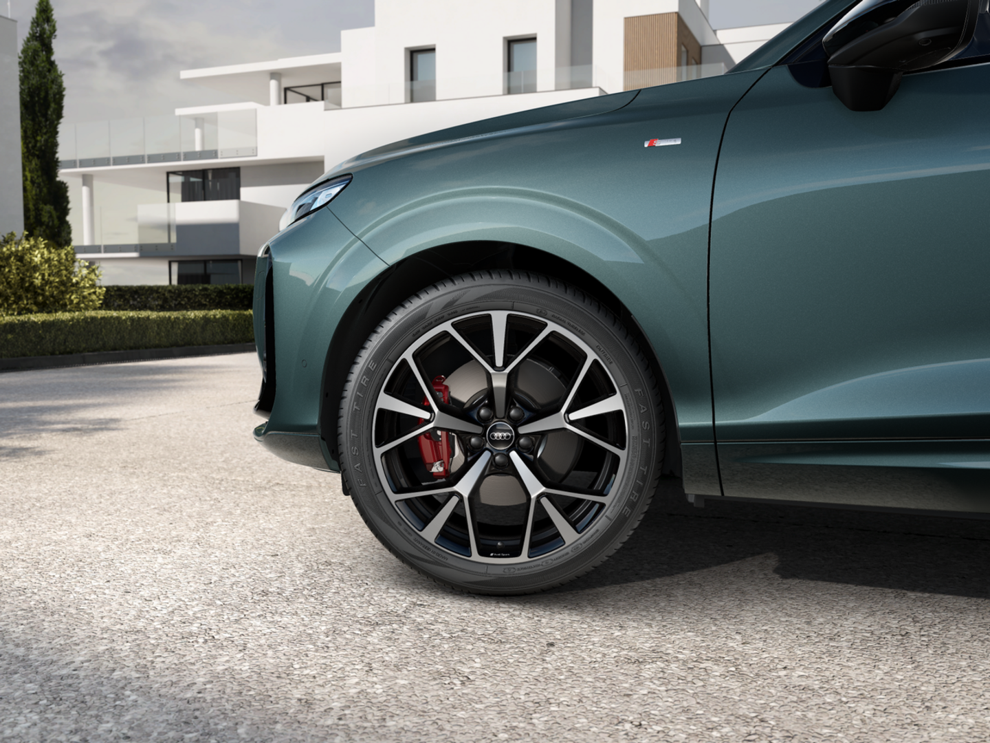 O531001621_15.webp_Q3 S line TFSI 195 kW