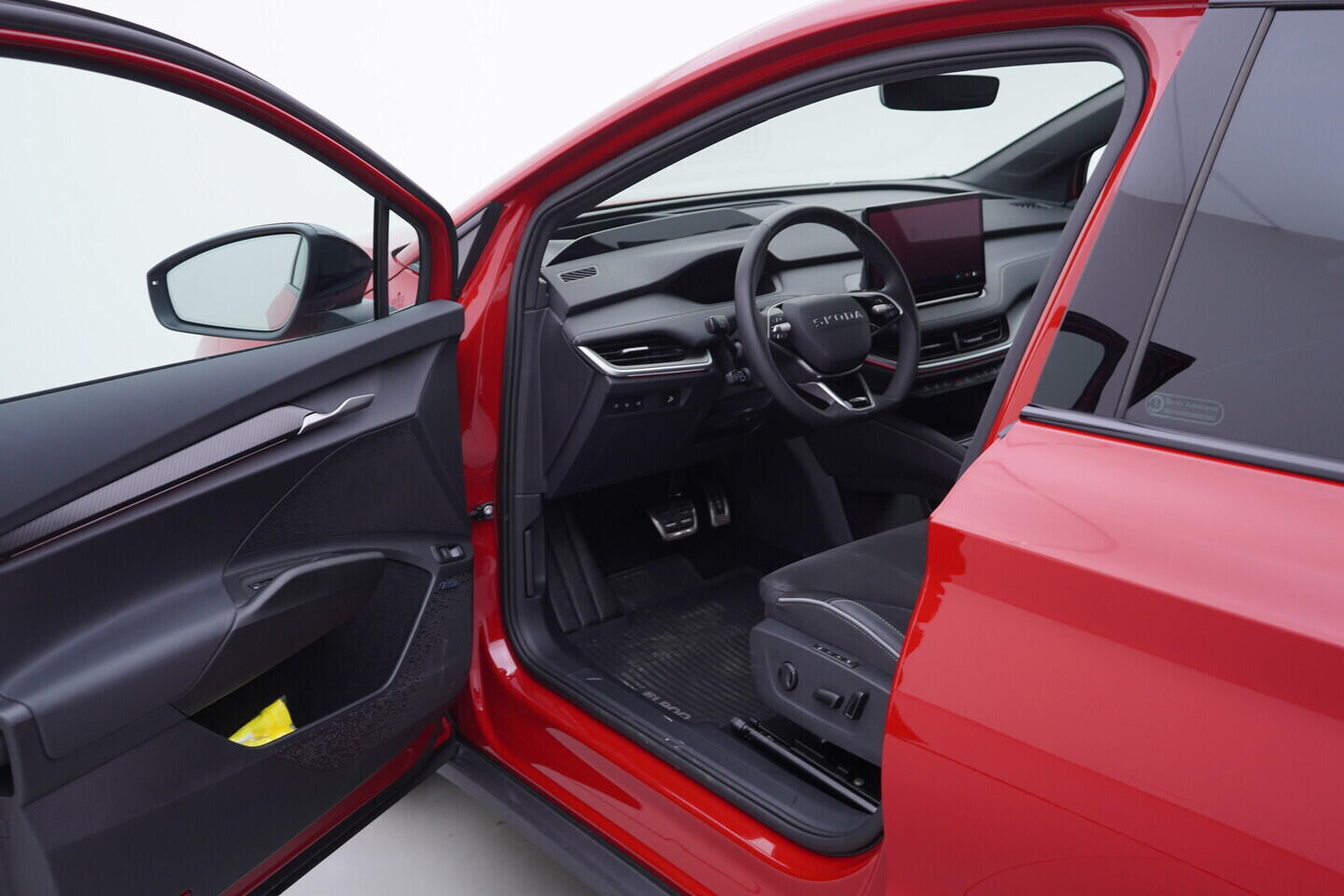 O611004360_18.webp_Elroq Sportline 60 63 kWh 150 kW