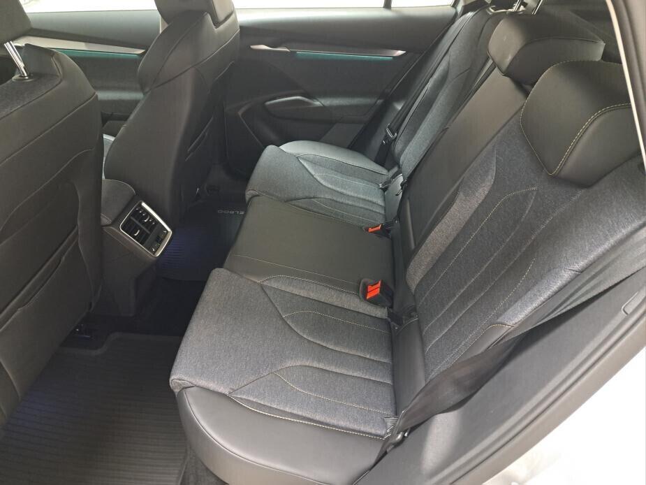 O611004370_16.webp_Elroq Selection 60  150 kW