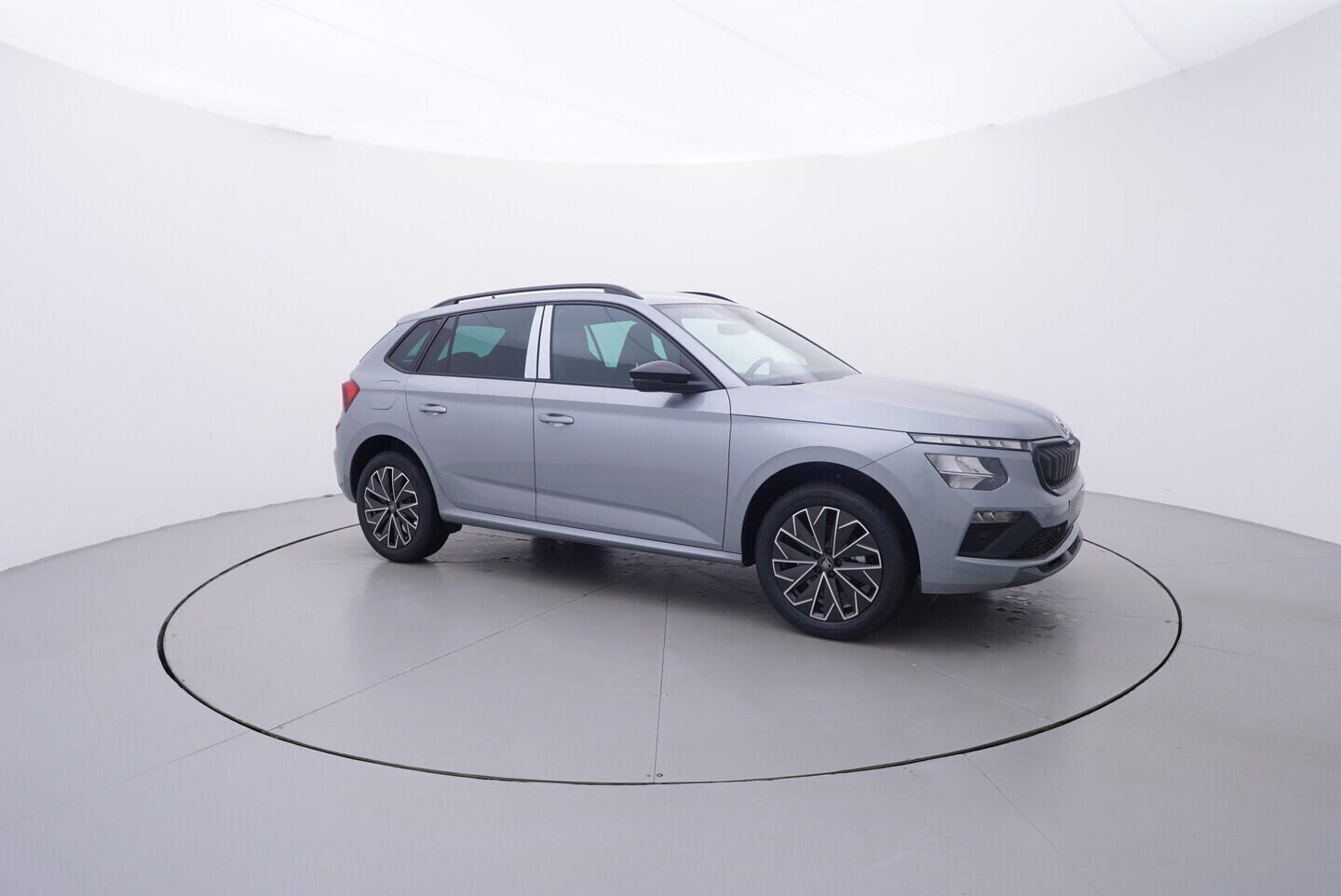 O611004501_16.webp_Kamiq Dynamic 1,0 TSI 85 kW 