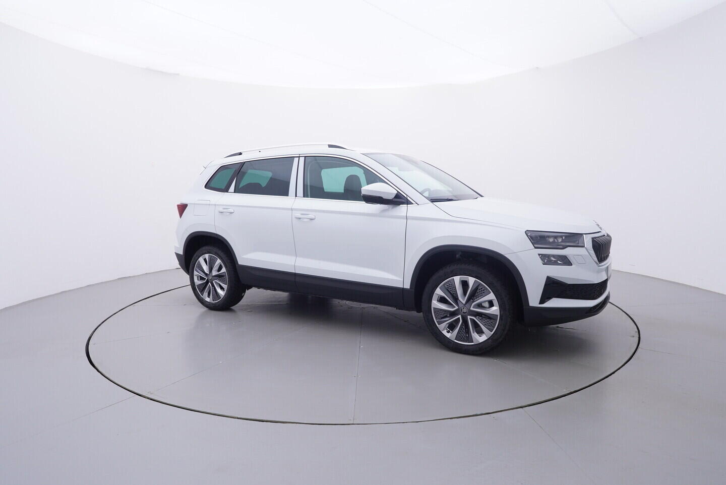 O611004511_16.webp_Karoq 130 let Premium 1,5 TSI 110 kW