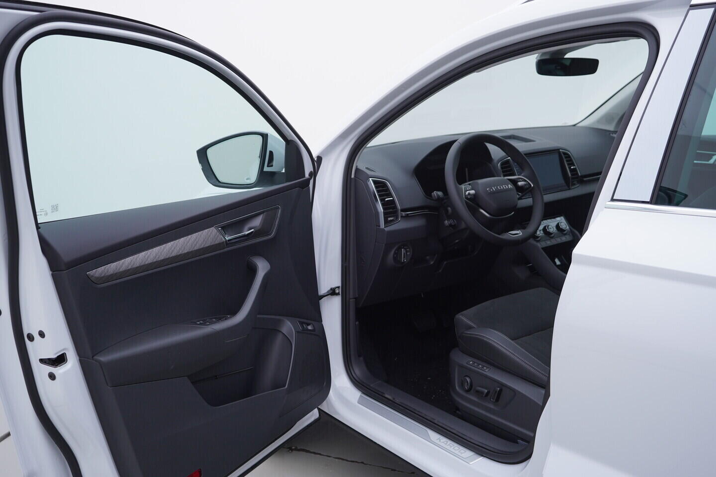 O611004511_18.webp_Karoq 130 let Premium 1,5 TSI 110 kW