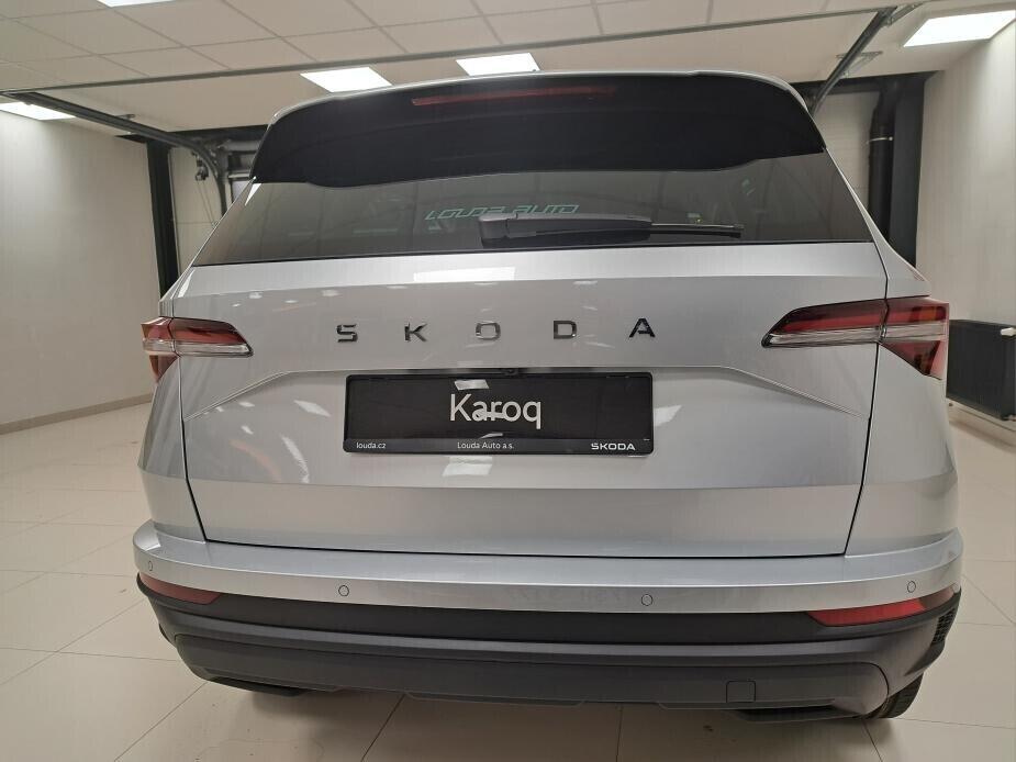 O611004528_13.webp_Karoq Top Selection 1,5 TSI 110 kW