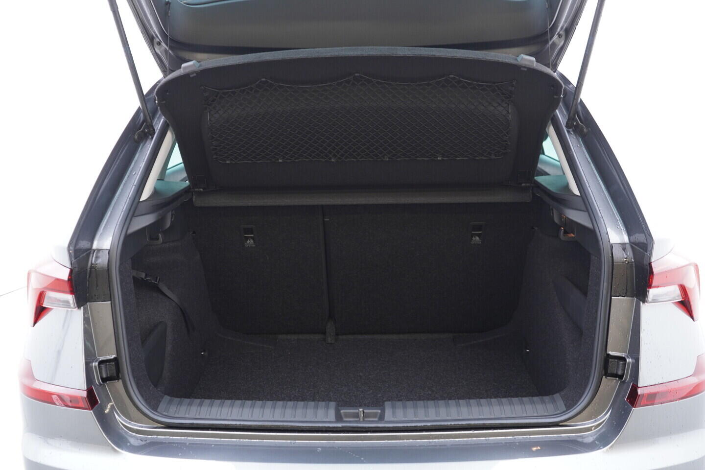 O611004571_20.webp_Kamiq Top Selection 1.5 TSI 110 kW  