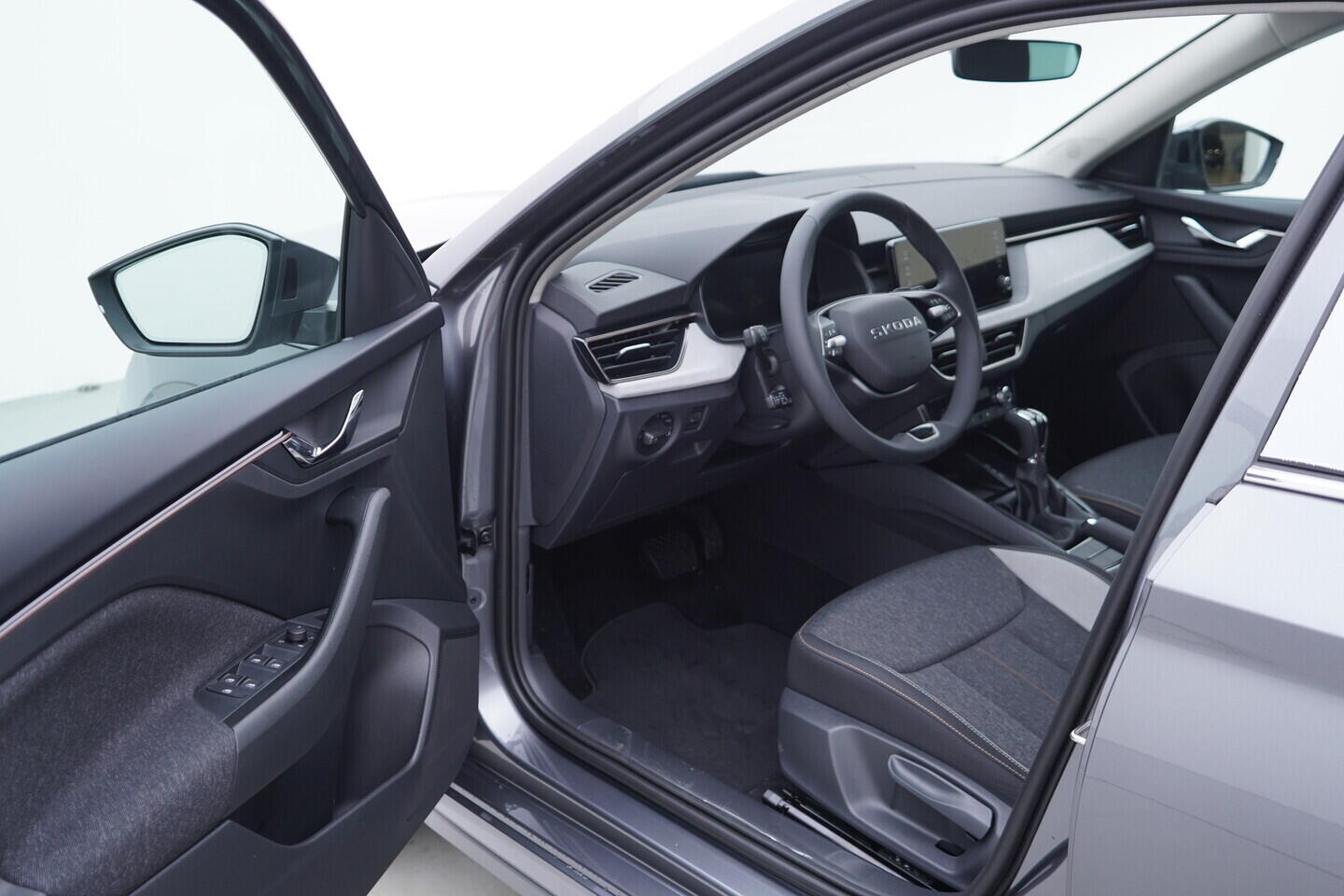 O611004572_18.webp_Kamiq Top Selection 1.0 TSI 85 kW  