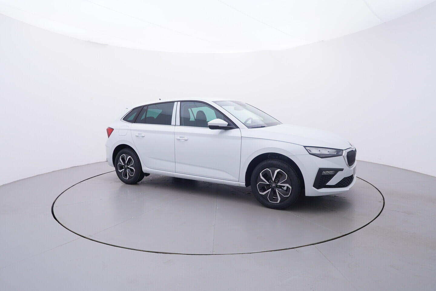 O611004579_16.webp_Scala Top Selection 1,0 TSI 85 kW