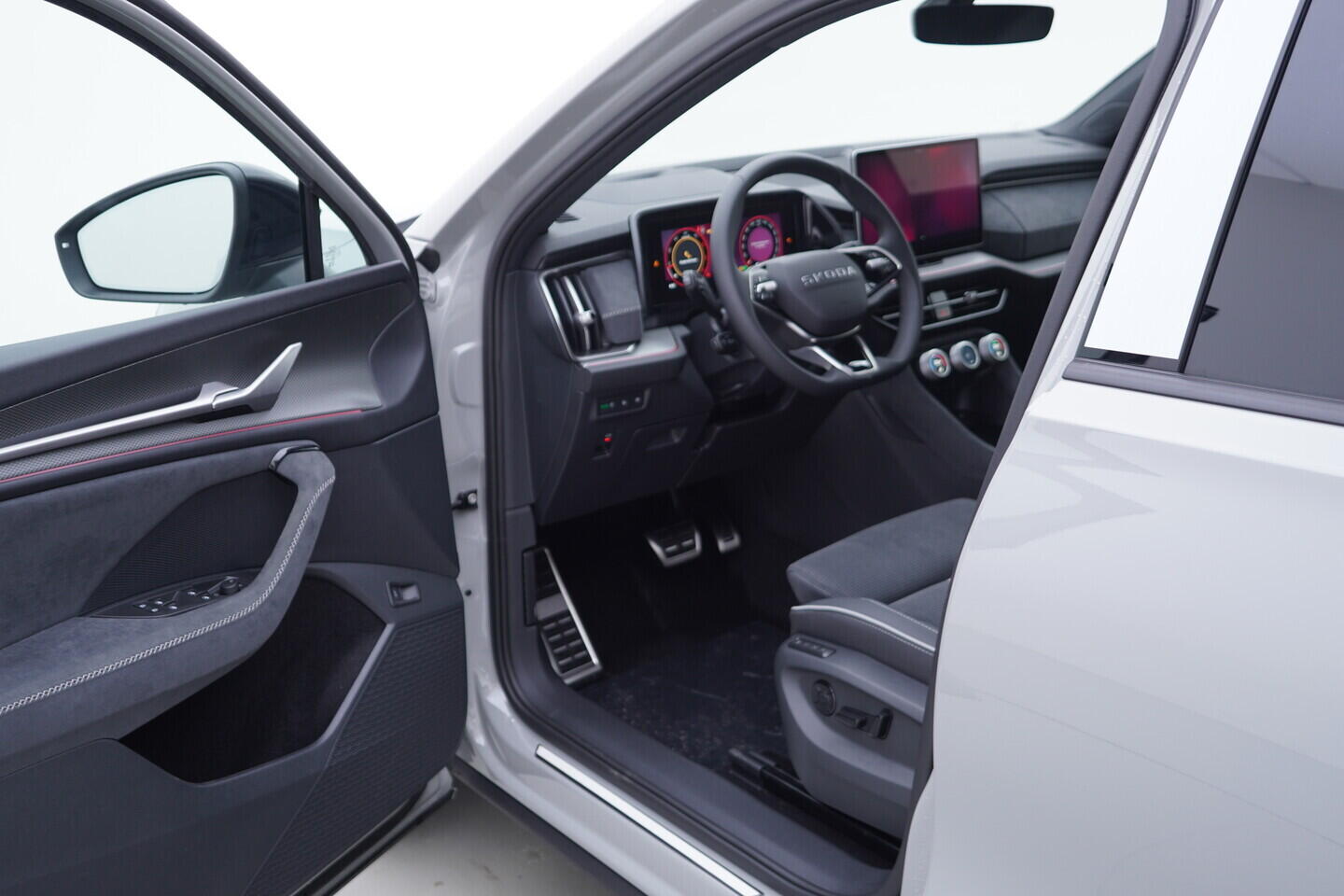 O611004596_18.webp_Kodiaq Sportline 2,0 TDI 4x4 142 kW