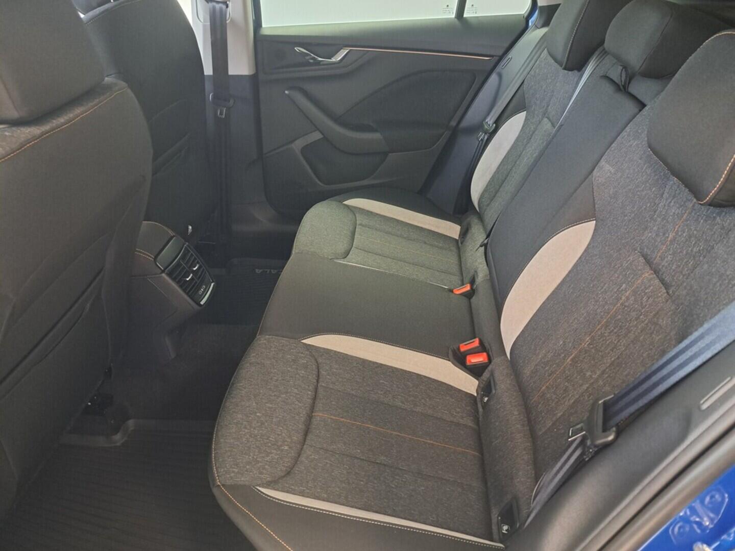 O611004621_16.webp_Scala Top Selection 1,0 TSI 85 kW 