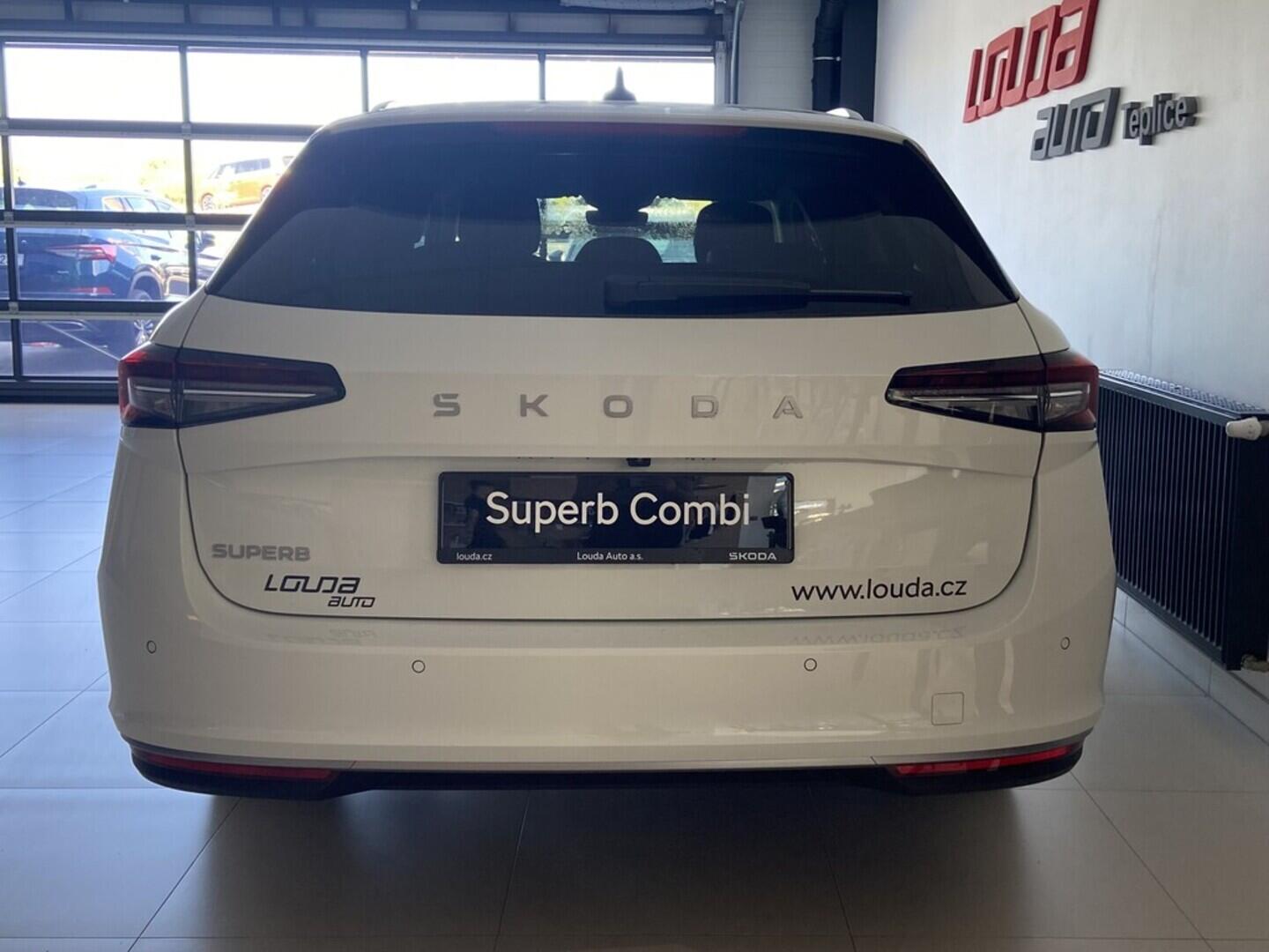 O611004642_14.webp_Superb Combi L&K  2,0 TDI 110 kW