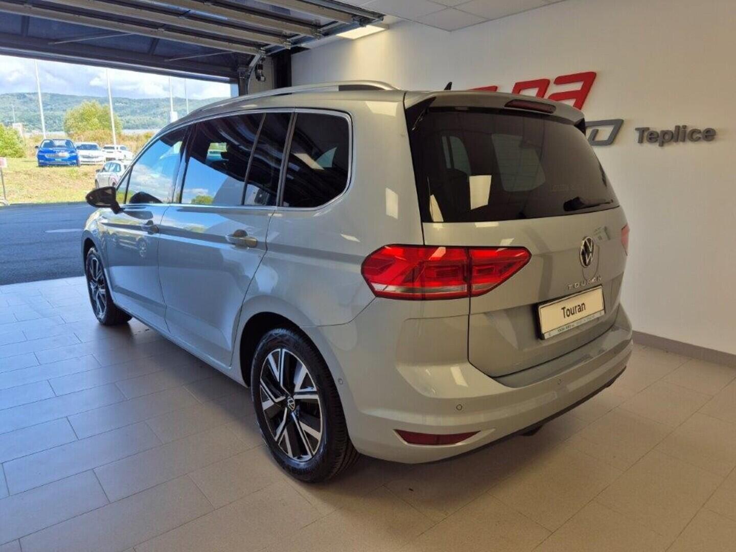 O621O03969_13.webp_Touran People 1,5 TSI EVO2 7DSG 110 kW