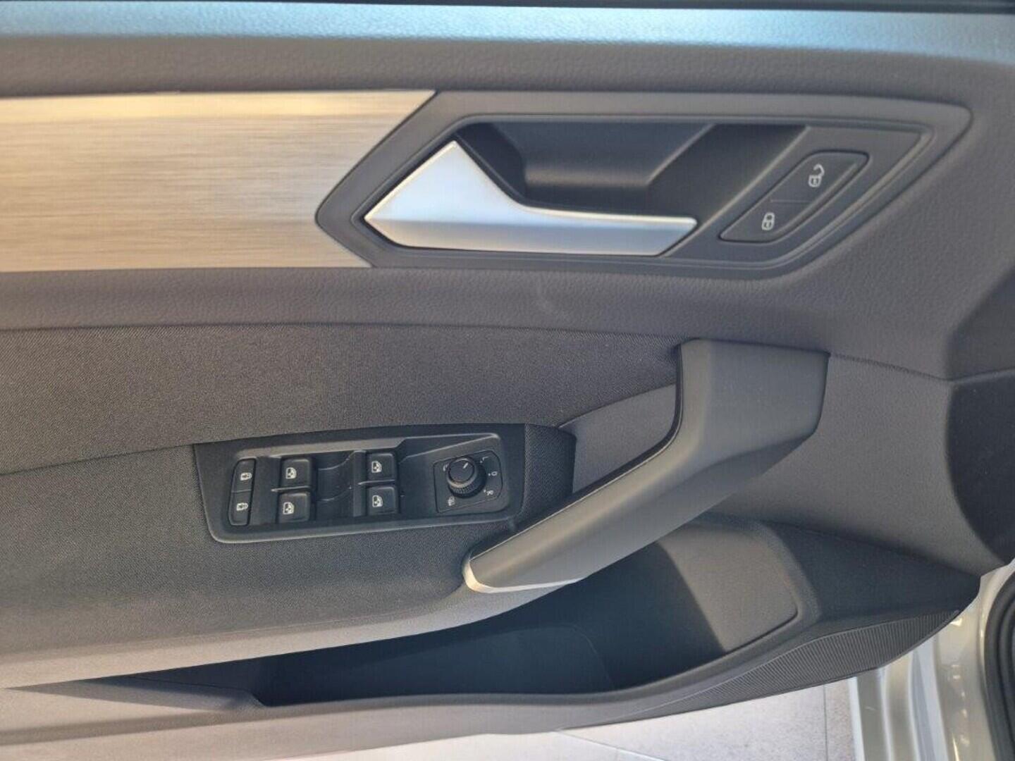 O621O03969_22.webp_Touran People 1,5 TSI EVO2 7DSG 110 kW