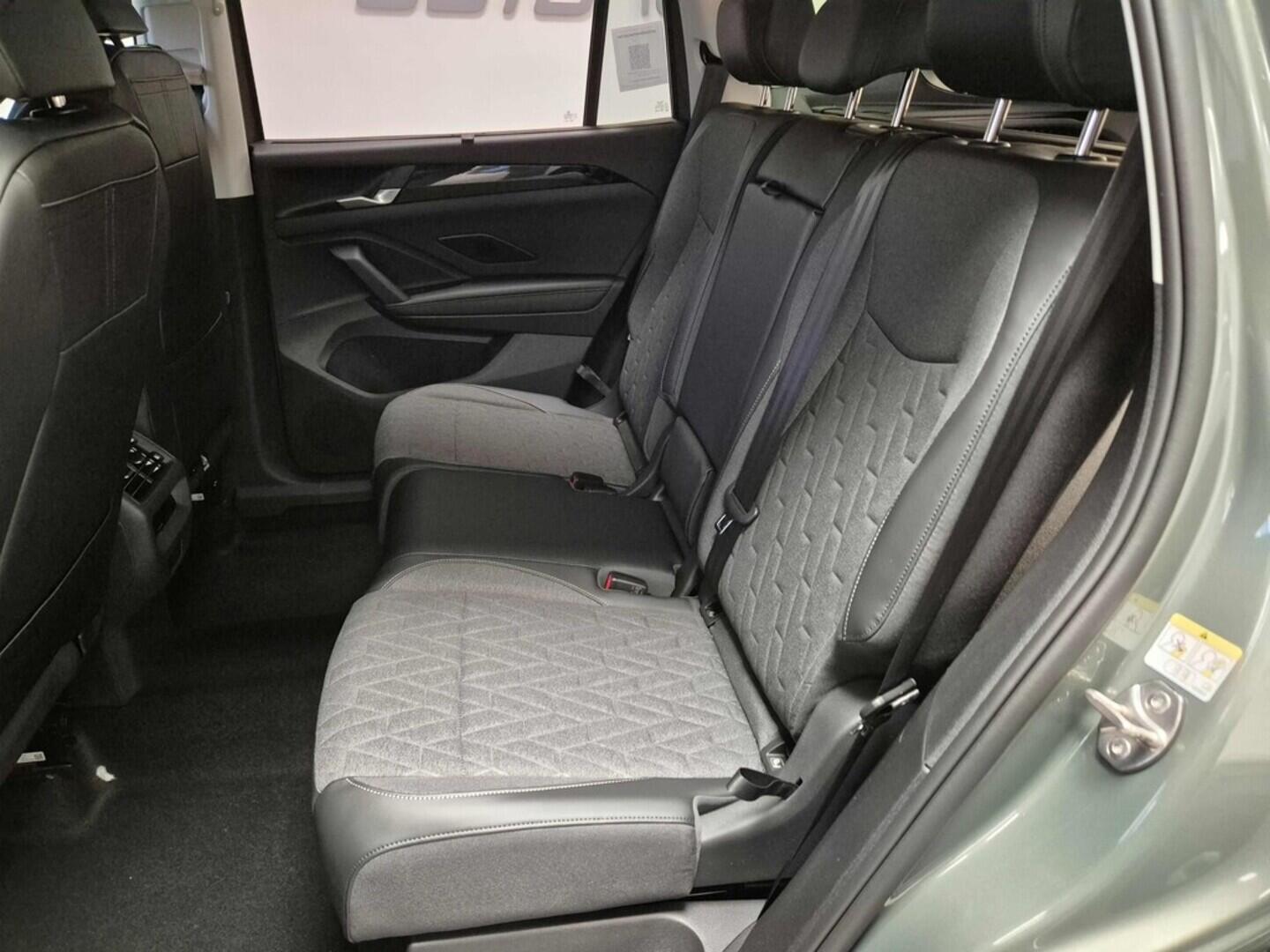 O621O04056_17.webp_Tayron People 1,5 eTSI mHEV 110 kW