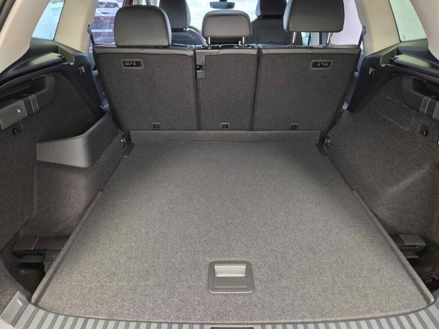 O621O04058_15.webp_Tayron People 1,5 eTSI mHEV 110 kW