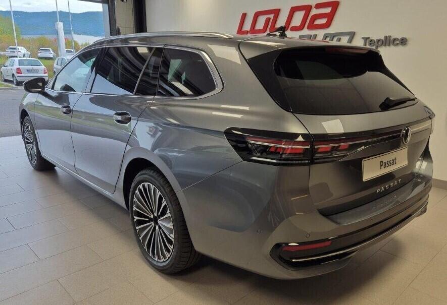 O621O04098_13.webp_Passat Elegance 2,0 TDI 110 kW  7 Automatická 110 kW
