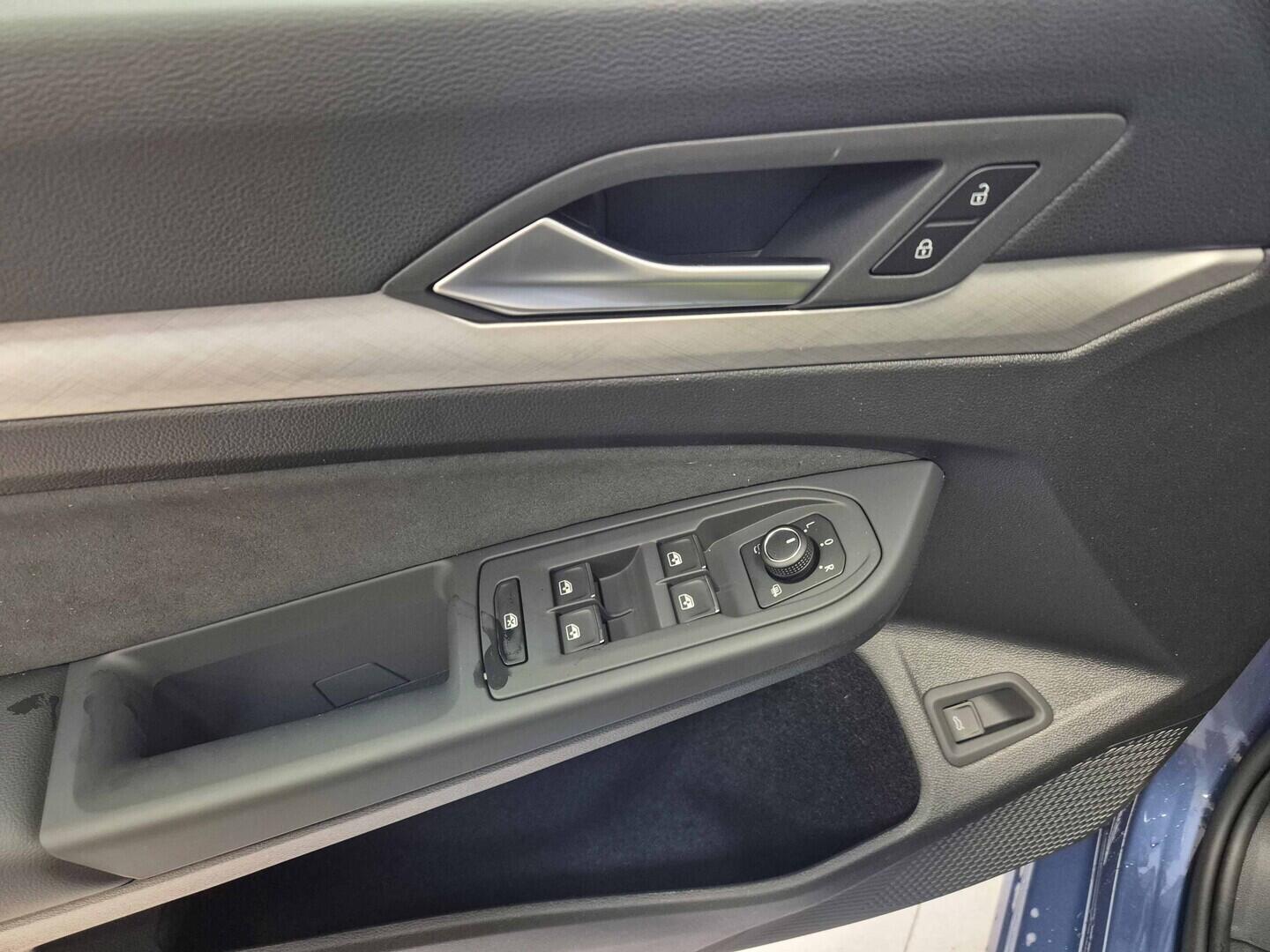 O621O04114_19.webp_Golf Variant People 1,5 eTS 85 kW 7 DSG