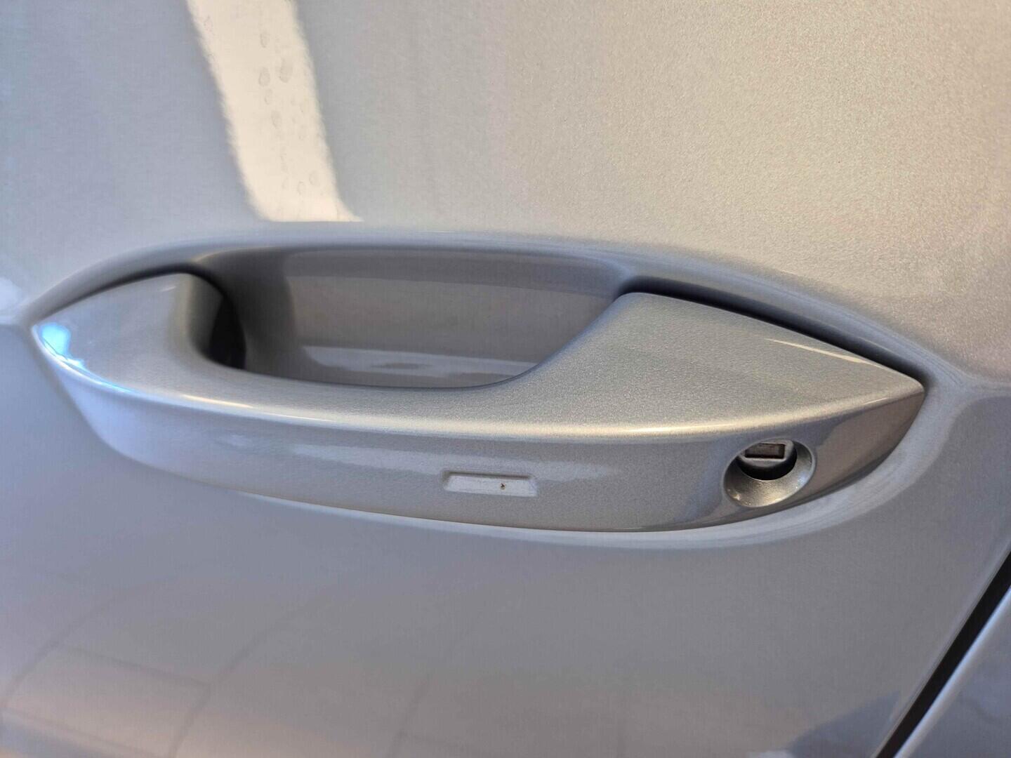 O621O04115_20.webp_Golf Variant People 1,5 eTS 85 kW 7 DSG