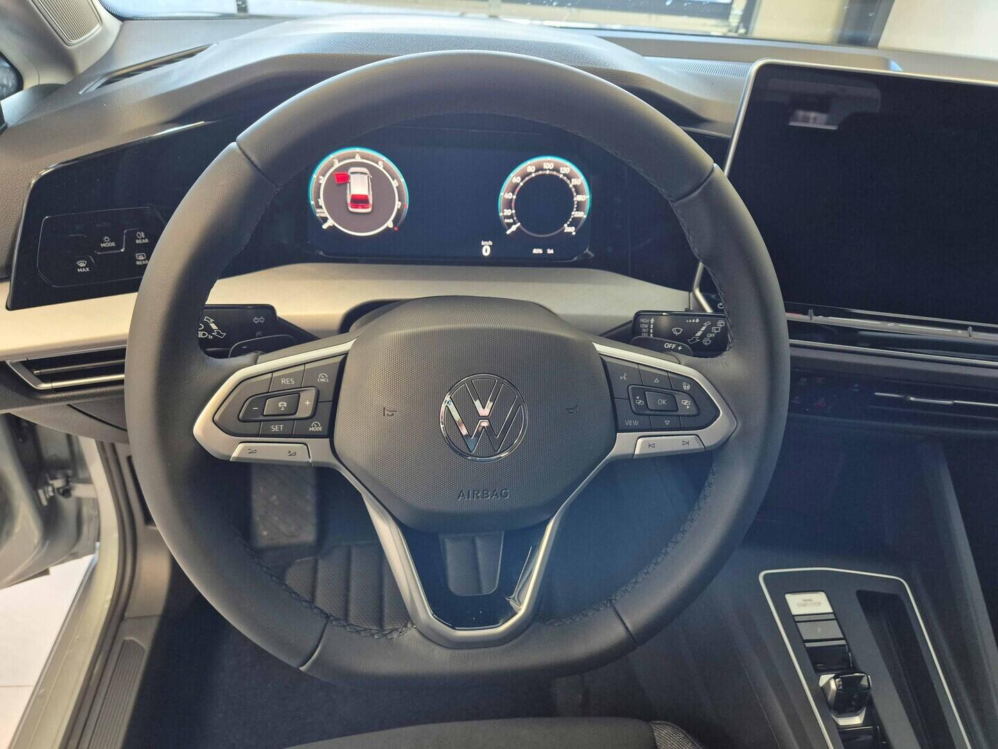 O621O04115_25.webp_Golf Variant People 1,5 eTS 85 kW 7 DSG