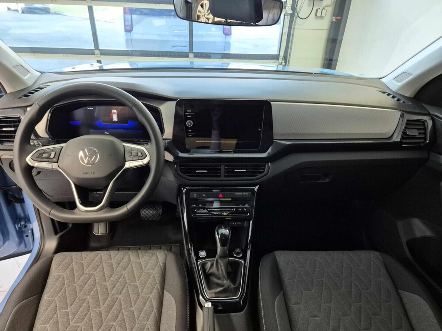 O621O04129_17.webp_T-Cross Friends  1.0 TSI 85 kW 7 DSG