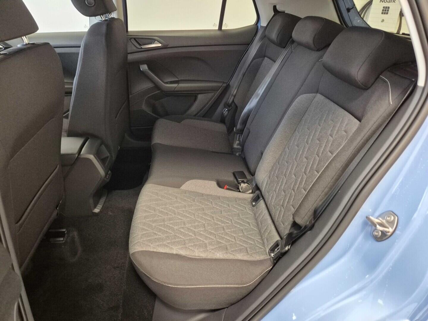 O621O04132_16.webp_T-Cross Friends  1.0 TSI 85 kW 7 DSG