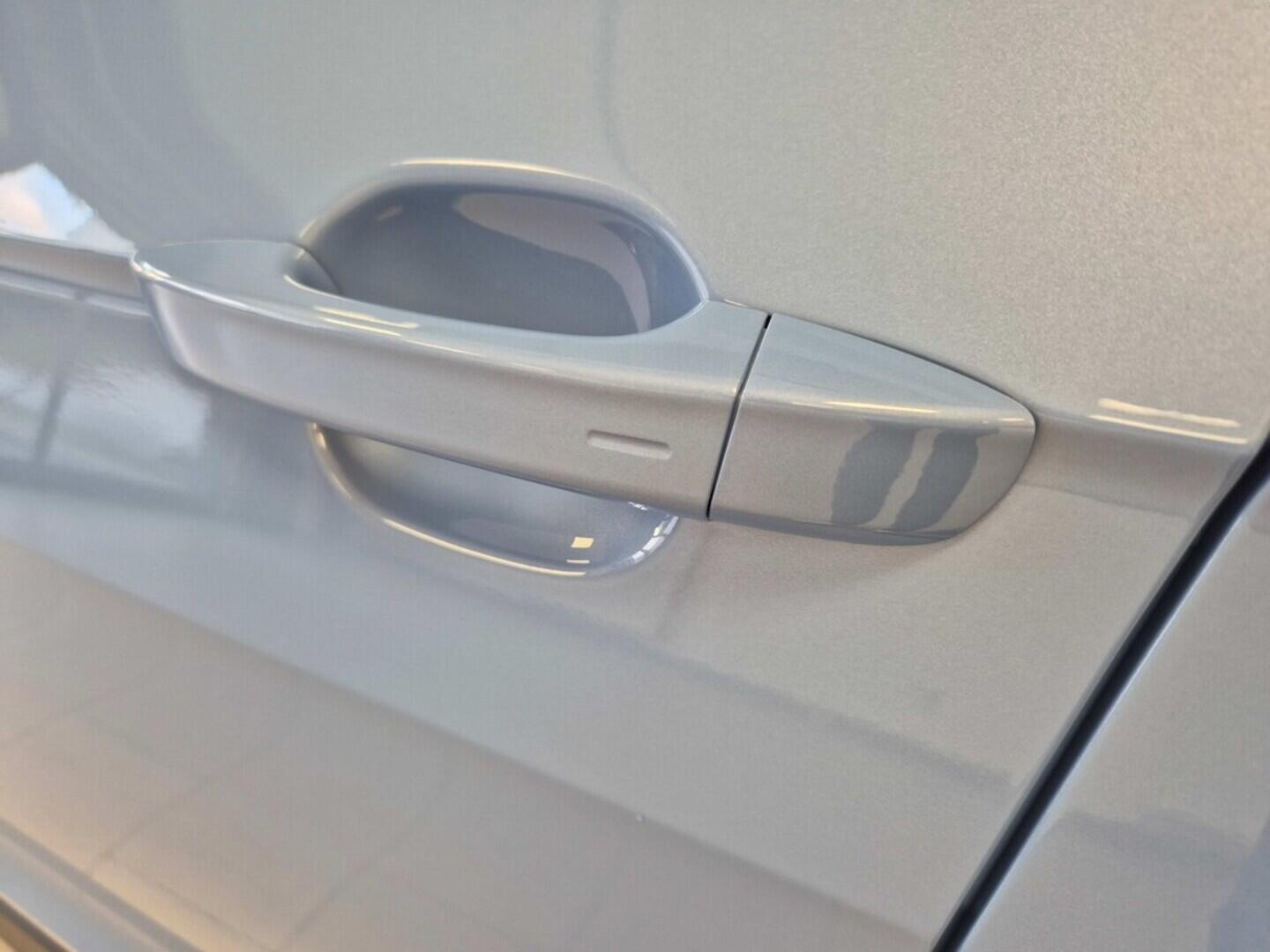 O621O04132_18.webp_T-Cross Friends  1.0 TSI 85 kW 7 DSG