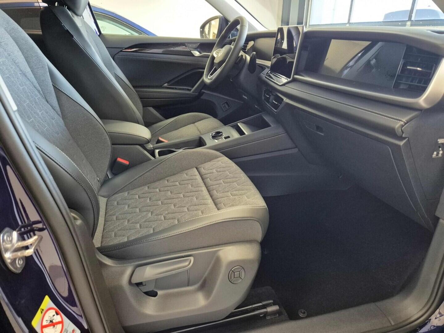 O621O04136_15.webp_Tayron People 1,5 TSI 150 kW eHybrid  kW