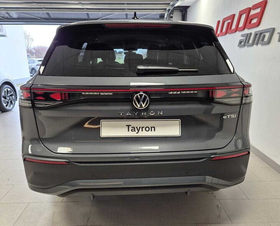 O621O04151_13.webp_Tayron People 1,5 eTSI mHEV 110 kW