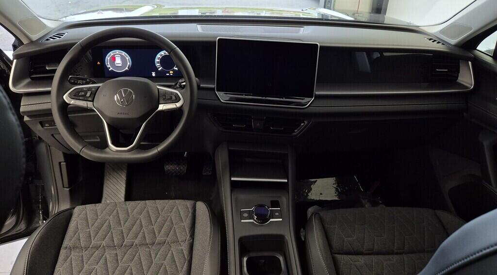 O621O04151_17.webp_Tayron People 1,5 eTSI mHEV 110 kW