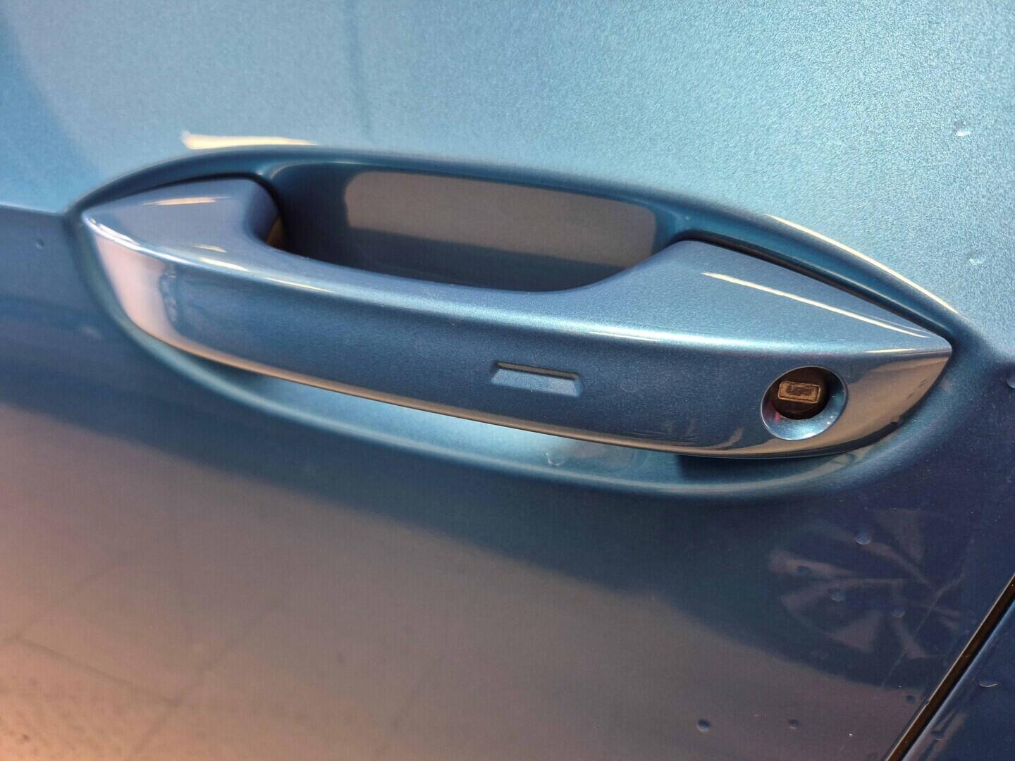 O621O04165_19.webp_ID.3 Pro People 150 kW, 59 kWh  kW