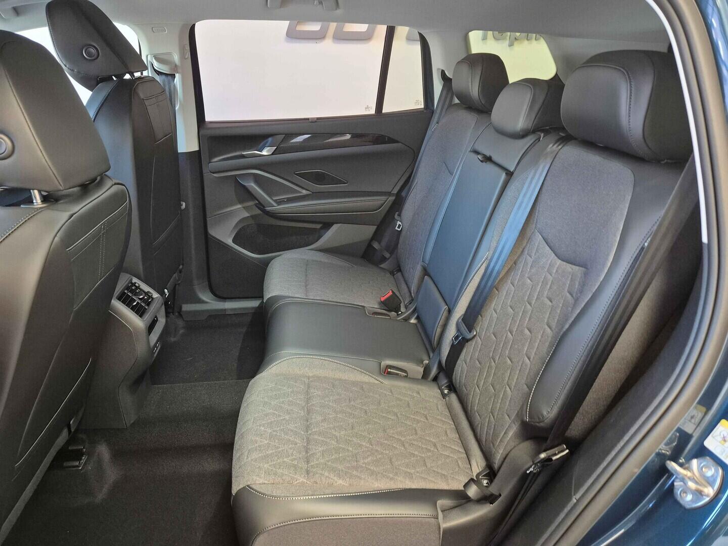 O621O04168_18.webp_Tayron People 1,5 TSI 150 kW eHybrid  kW