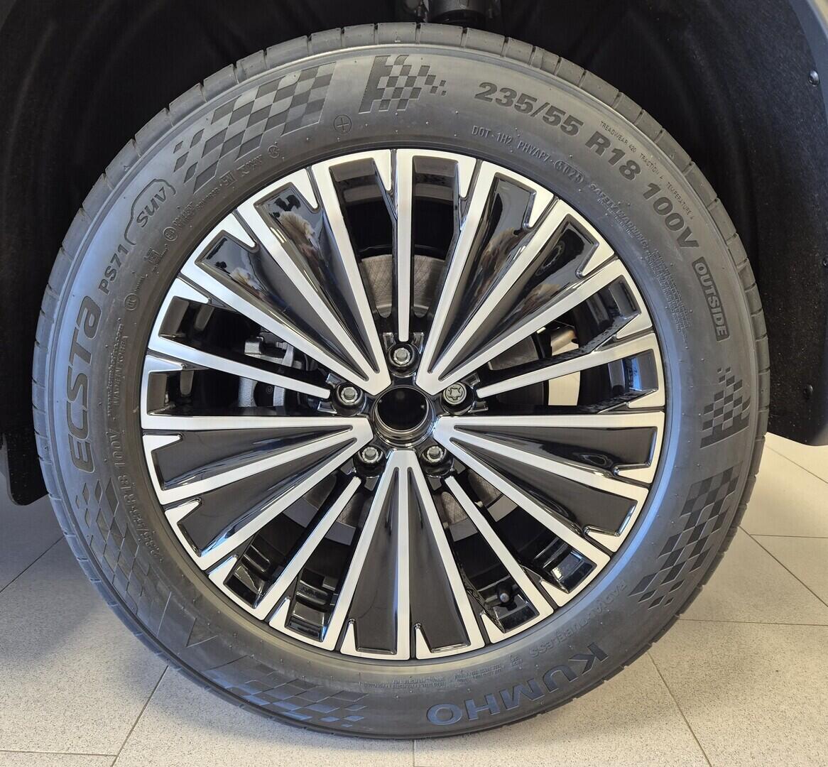 O621O04168_22.webp_Tayron People 1,5 TSI 150 kW eHybrid  kW